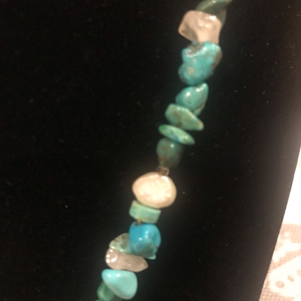 VINTAGE 1980s TURQUOISE NECKLACE WITH HEART DROP. - Picture 6 of 11